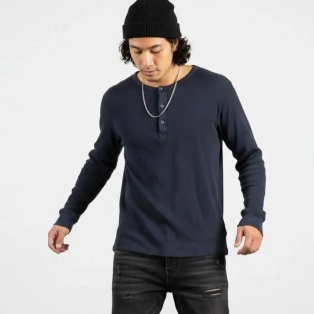 Banana Republic Y2K Henley Pullover Mens L Washed Navy Waffle Knit 3 Button